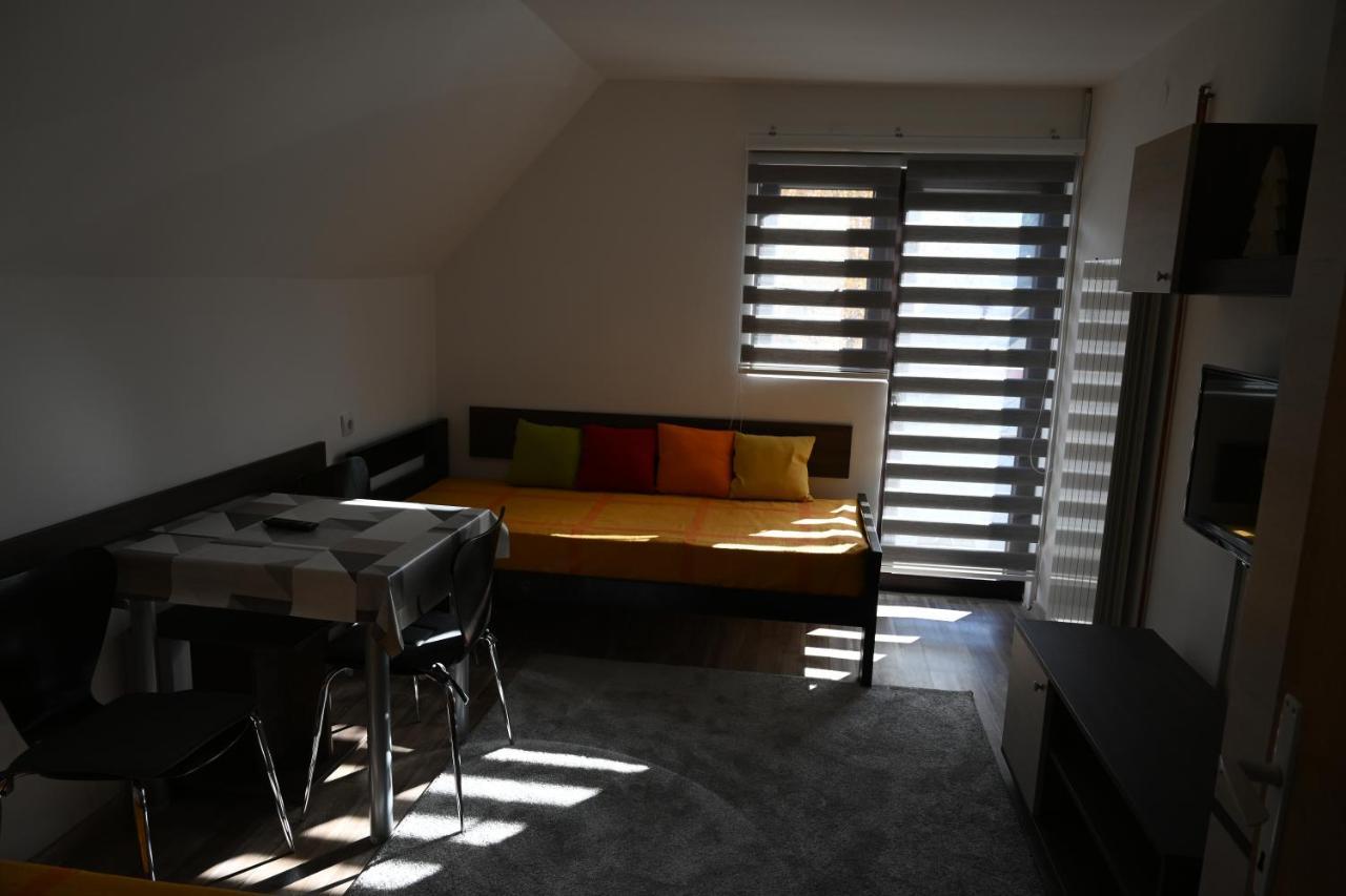 Apartman Vukasin โคเปานิก ภายนอก รูปภาพ